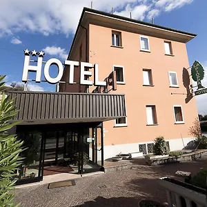 3* Hotel La Pioppa