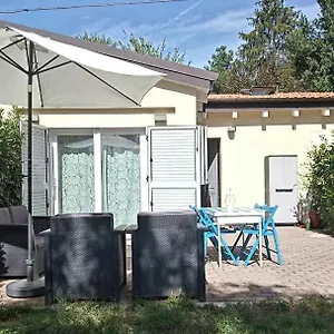  Ferienhaus Giardino Di Annabella-giardino Privato-posto Auto