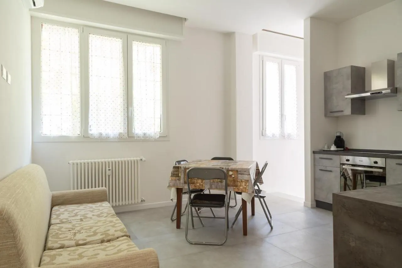 Via Trilussa Apartment Bologna Italy